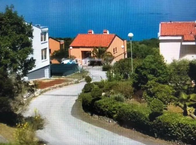 Anna 아파트 라브니